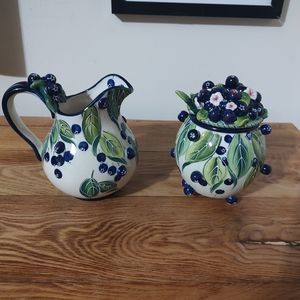 Jeanette McCall's Creamer and Sugar Set
